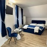 Tudors Rooms，位于梅迪亚什的酒店