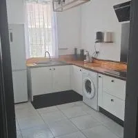Appartement spacieux, chaleureux et calme，位于皮特尔角城的酒店