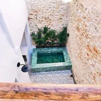 Casa Abadía Alojamiento completo boutique cerca de Valencia，位于Alfarp的酒店