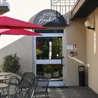 Hotel del Boschetto，位于Poggiridenti的酒店