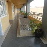 Studio BNB Meru town CBD，位于Meru的酒店