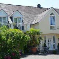 Gästehaus Alt Mehring，位于梅灵的酒店