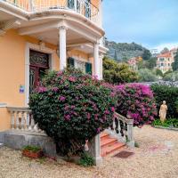 "Meine Sonne - Essenza di Riviera Holiday Home" con vista mare, terrazzo e parcheggio，位于因佩里亚的酒店