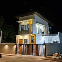 Nice Near-beach House at The Strands, Morong, Bataan，位于莫龙的酒店