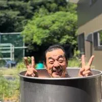 ログハウス1棟貸し,持込み自由,サウナ,露天風呂にバーべキュウや薪割り,ソーメン流しに収穫体験が楽しめます，位于Kashima的酒店