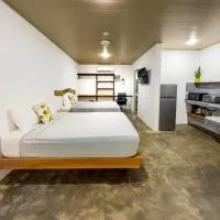 Nomad Living CR Tárcoles,位于塔尔科莱斯的酒店