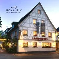 Romantik Landhotel 3Kronen，位于Adelsdorf的酒店
