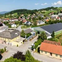 Schöckllandhof，位于Eggersdorf bei Graz的酒店