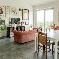 Marli Home,位于克若伯里的酒店