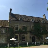 The Fox and Hounds，位于奥克姆的酒店