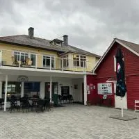 Davik Fjordparadis，位于Bakken的酒店