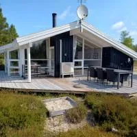 Beautiful cottage on a large natural plot，位于奥贝克的酒店