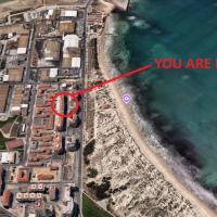 SwordFish Beach Apartment，位于佩尼契的酒店