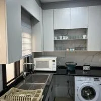 golden apartment - karak - thaniyah الكرك الثنية，位于卡拉克的酒店