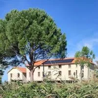 Les Logis du Port Suites & Spa - Climatisation -Port Canal Montauban,位于蒙托邦的酒店