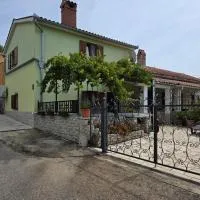 House Belavici，位于赫尔吉奇的酒店