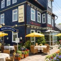 Burghof Hotel，位于Schwarzatal的酒店