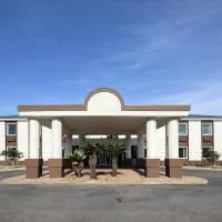 Regency Inn & Suites，位于米尔顿的酒店