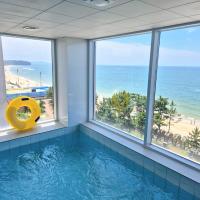 대천 아이오션 풀빌라 호텔，位于Koryŏng的酒店