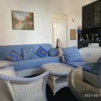 Appartement lumineux en centre ville et tout prêt de la nature，位于吕齐的酒店