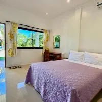 Strutz Art Garden Resort，位于Bangued的酒店