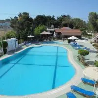 Asterias Bay Hotel By Anayia All Inclusive Resorts，位于塞奥洛戈斯的酒店