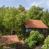 Wine Hill House Trsek with Jacuzzi，位于Vinagora的酒店