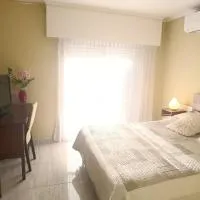Céntrico con cochera，位于Coronel Suárez的酒店