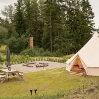 Ulvsby Ranch Glamping，位于卡尔斯塔德的酒店
