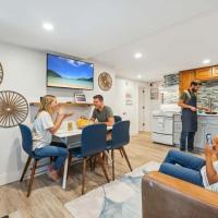 Newly Renovated - Across From Beach - Boardwalk，位于汉普顿的酒店