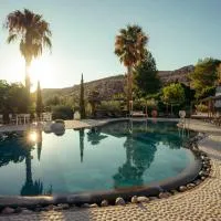 Caesars Gardens Hotel & Spa - Adults Only，位于林都斯的酒店