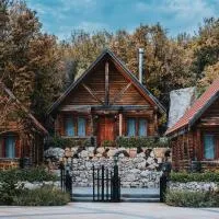 Wood Hills Hotel & Resort，位于Mayrūbā的酒店
