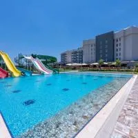 Palmora Lara Hotel，位于Aksu的酒店