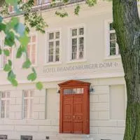 Hotel Brandenburger Dom,位于哈弗尔河畔勃兰登堡的酒店