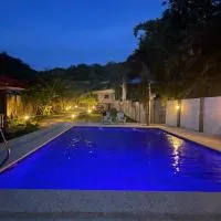 KJT Travellers Inn，位于Guindulman的酒店