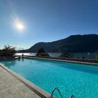 LA CALETTA SUITE APARTMENT- Panoramic Shared Pool, Secured Parking, Water Activities，位于布里维奥的酒店