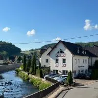 博尔格施洛申酒店，位于Pockau的酒店