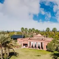 Dar Kamango - Marrakech Peaceful Retreat，位于马拉喀什的酒店