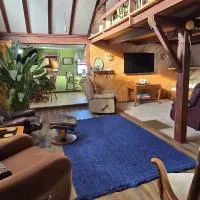 Our Rustic Home Country Retreat,位于Rochert的酒店