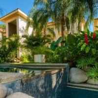 Luxury Villa - Private Waterfall Pool - Playa del Coco，位于科克的酒店