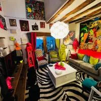 Maison de charme du 18 e s de centre ville，位于萨尔特河畔萨布雷的酒店