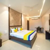 Itsy Hotels Sitara，位于萨塔拉的酒店