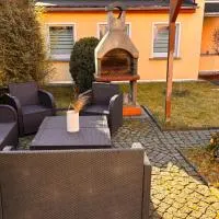 Ferienwohnung Am Schleizer Dreieck,位于施莱茨的酒店