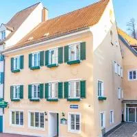 Stadthotel garni Augsburger Hof，位于莱希河畔兰茨贝格的酒店