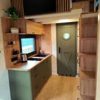Dauny House - Dein Tiny House Erlebnis in der Vulkaneifel，位于道恩的酒店
