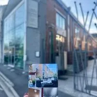梦之谷酒店，位于沙勒维尔-梅济耶尔的酒店
