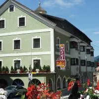 Aktiv Hotel Zur Rose am Brenner，位于施泰纳赫布伦纳的酒店
