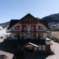 Motel Delorean，位于瑟切莱的酒店