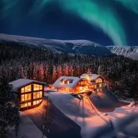 Reisa Lodge，位于Storslett的酒店