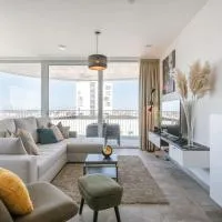 Casiola - Bright apartment with seaview,位于布列登的酒店